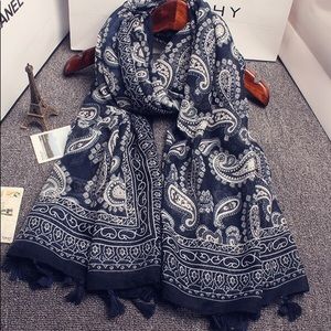 Classic Four Season Scarf - Item #032